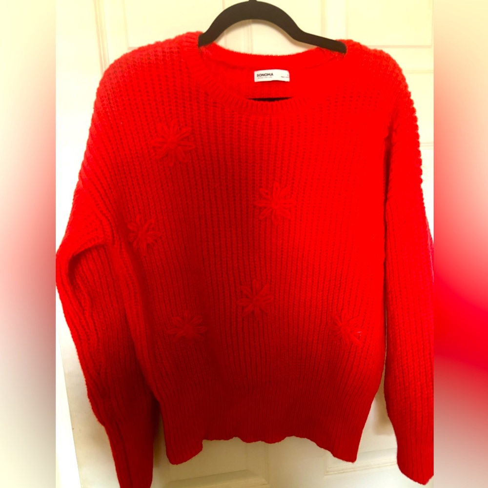 Polyester recycled fabric salmon color sweater
